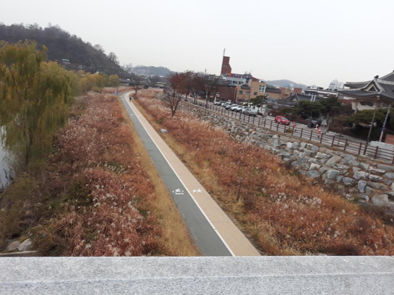 Sarangnamoo Hanok Guesthouse Jeonju Exterior photo